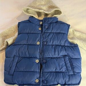 Old Navy Blue Puffer Vest With Gray Fleece Hood and Sleeves Kids Sz 6-12 Mo